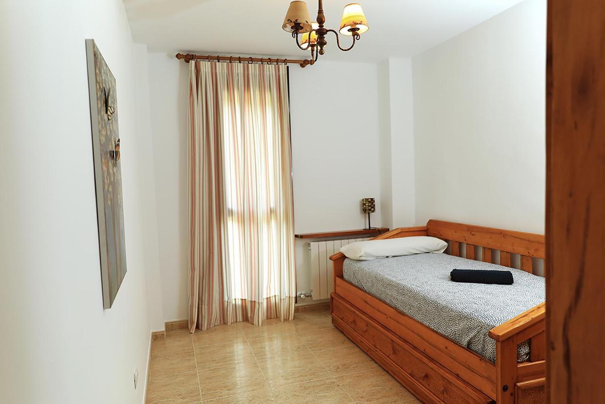 Manos De Oroel Appartement Jaca